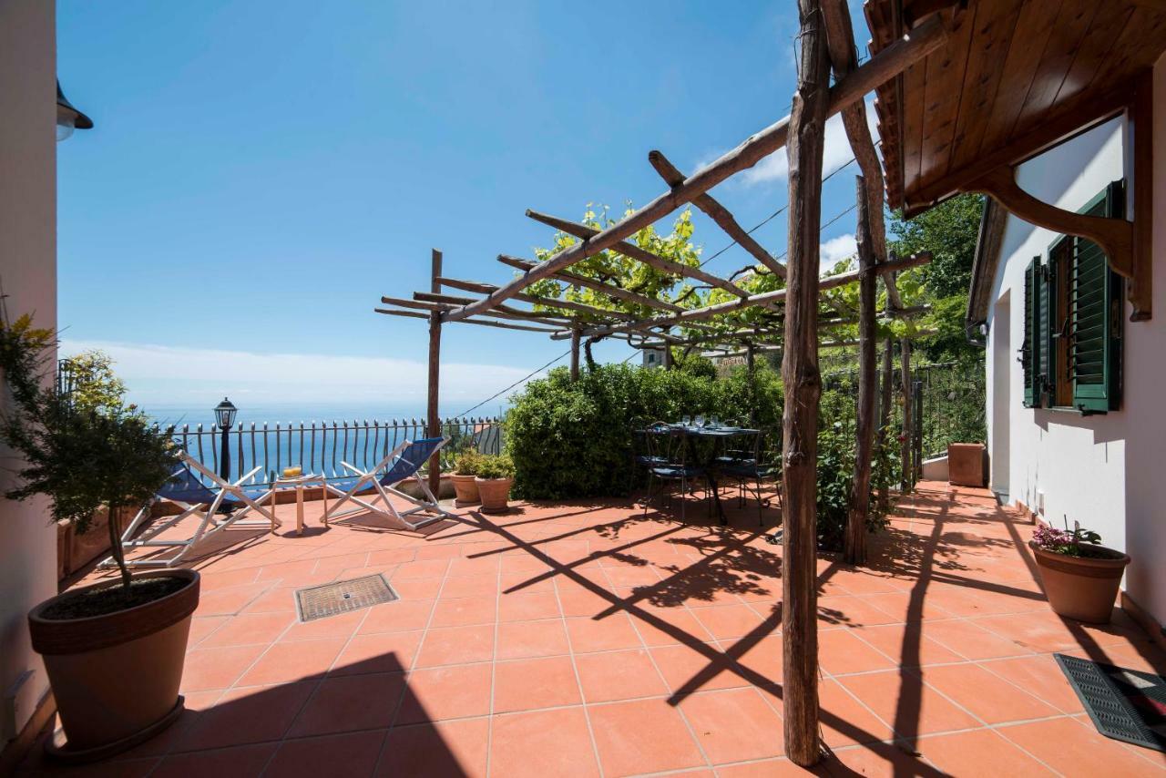 Residence Gioia Furore Bagian luar foto